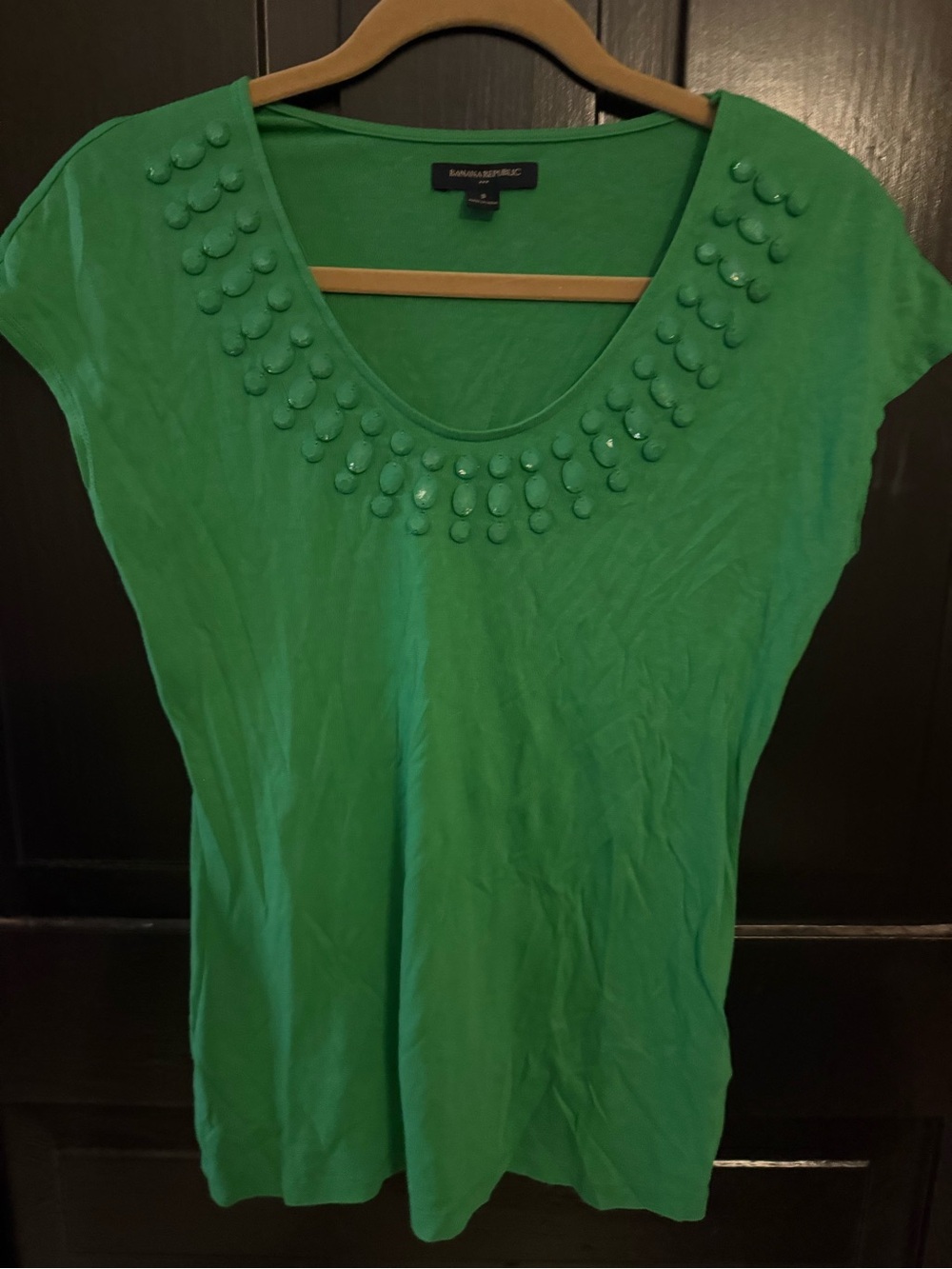 Banana Republic Bright Green Scoop Neck Short Sleeve Tee with Decorative Buttons